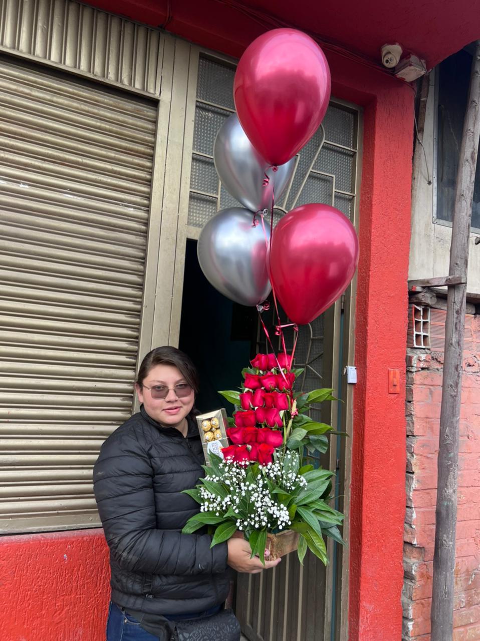 Lee más sobre el artículo Flores y chocolate: el regalo infalible para conquistar el corazón de alguien